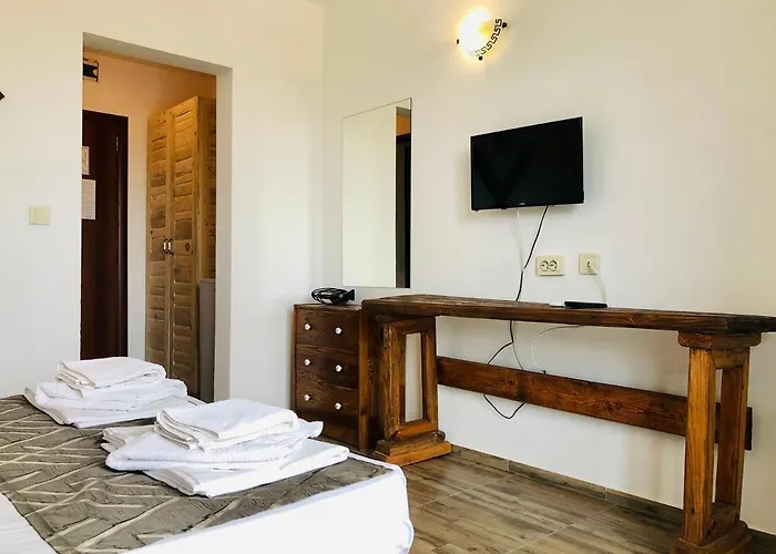 Adrian 2* Škorpilovci