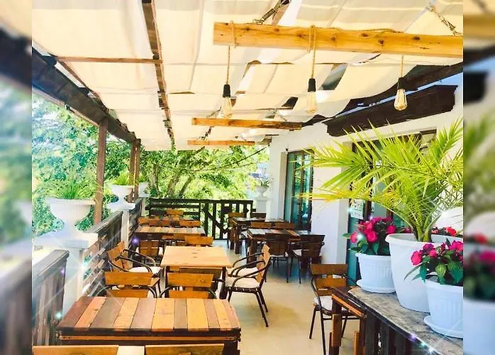 Hotel Adrian Škorpilovci